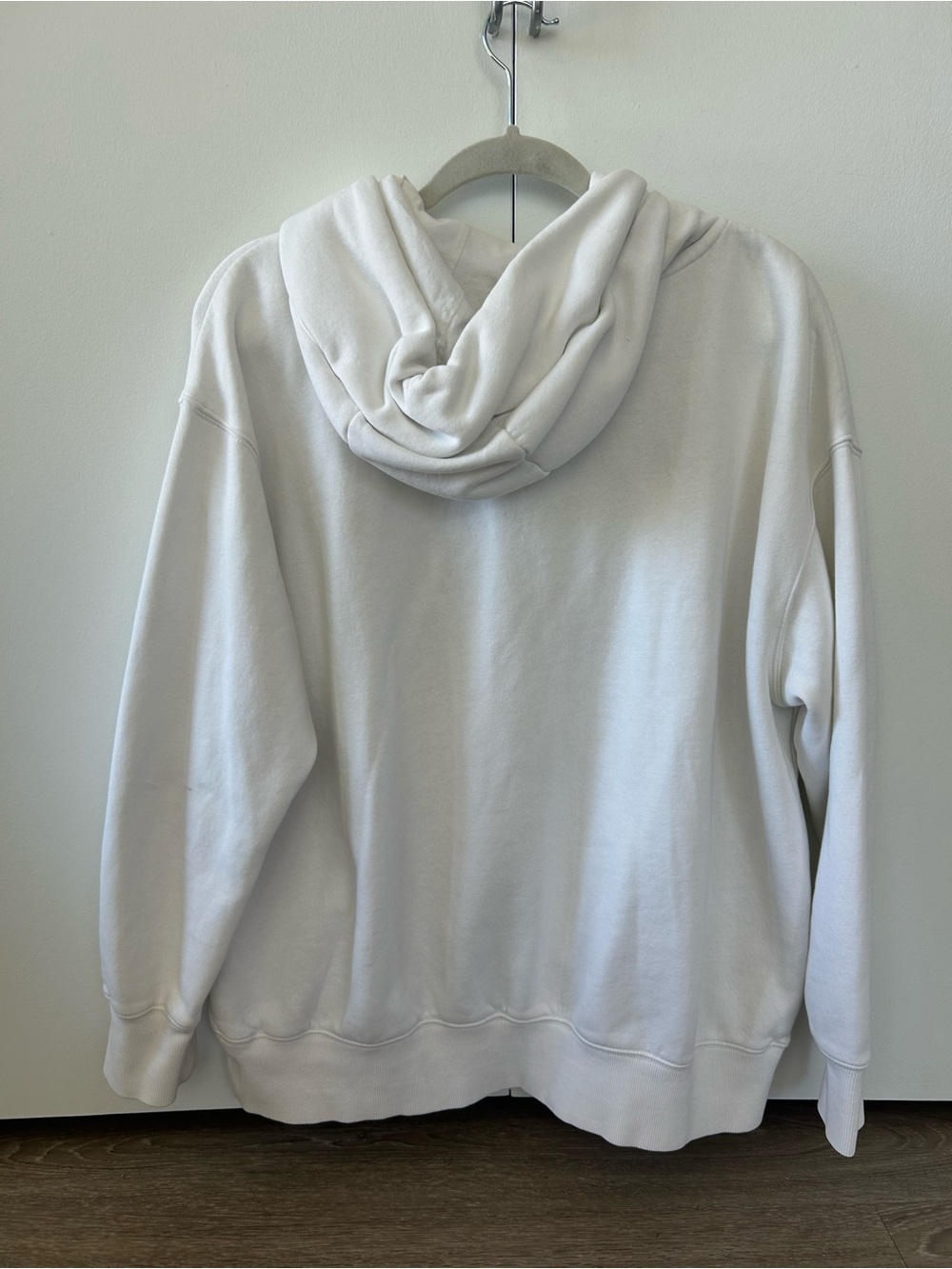 Nike White Women's Pullover Hoodie - Picture 4 of 4